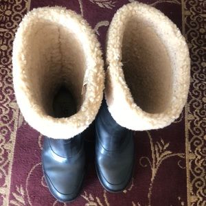 Snow UGG boot